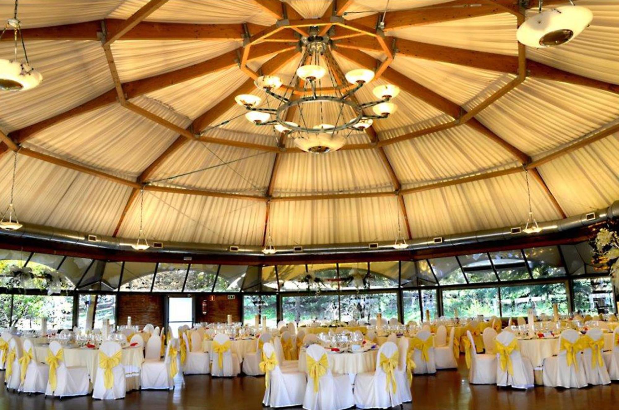 Ramón Park-Hotel Santpedor Bagian luar foto